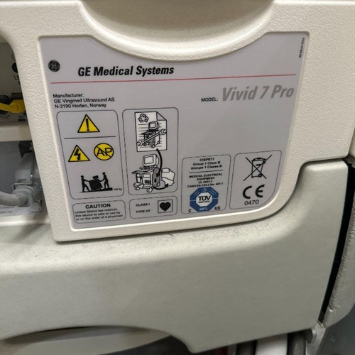 GE vivid 7 pro ultrasound with 2 probes